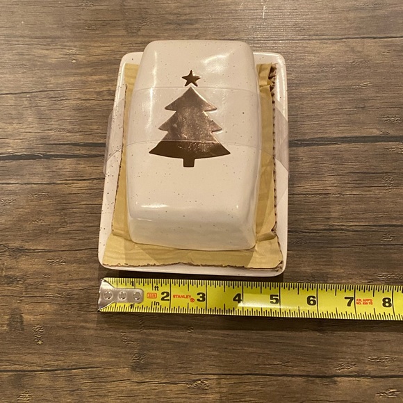 Stoneware Christmas Tree Butter Dish By Harvest Green Stufios - Picture 5 of 8